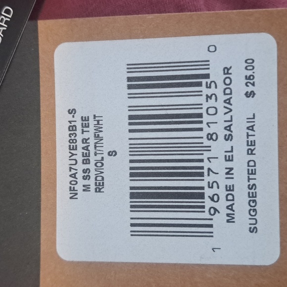 The North Face Shirt - Picture 5 of 5